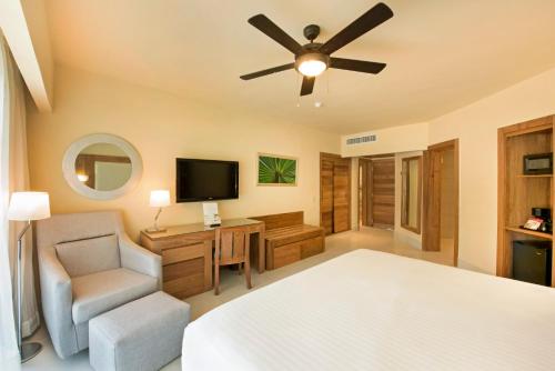Suite Royal Level del hotel Occidental Punta Cana - All Inclusive. Foto 3