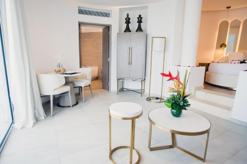 Suite Platinum Luna de Miel - Solo para adultos del hotel Grand Bavaro Princess - All Inclusive. Foto 4