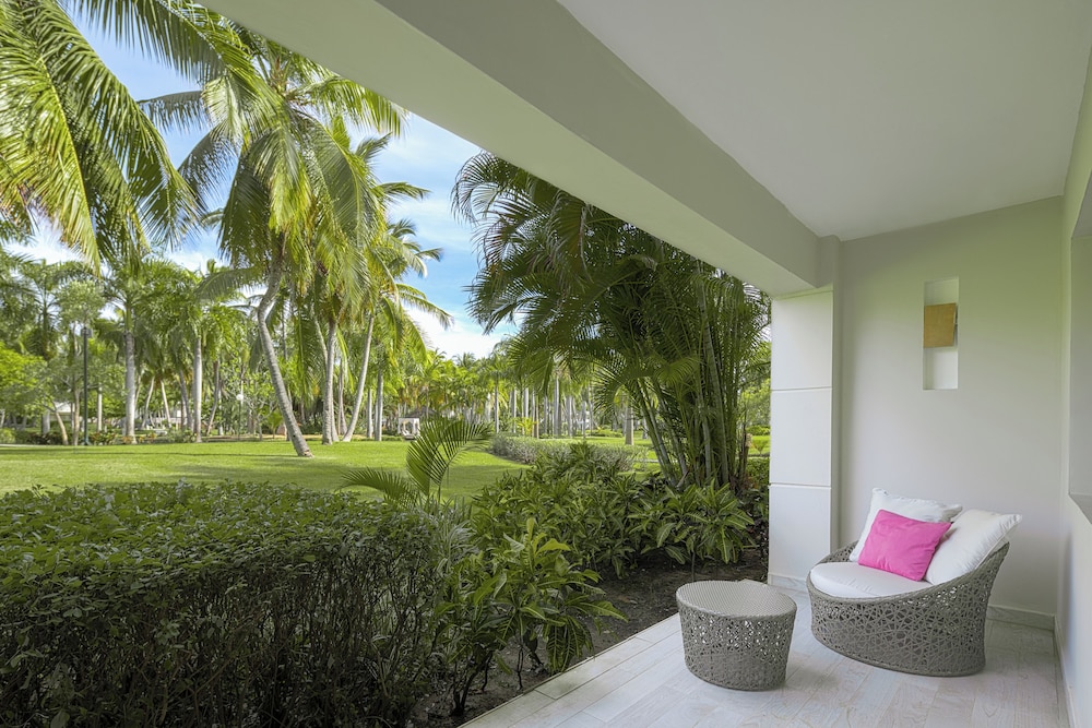 Privileged Romance Deluxe Junior Suite del hotel Catalonia Punta Cana - All Inclusive. Foto 1