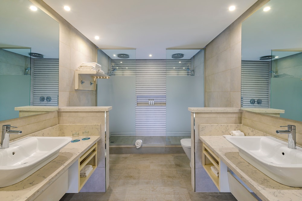 Privileged Romance Deluxe Junior Suite del hotel Catalonia Punta Cana - All Inclusive. Foto 4