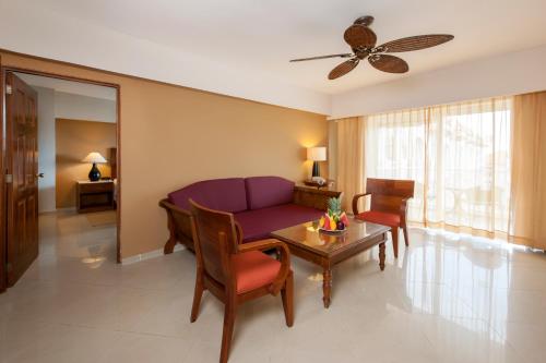 Suite - Planta Premium del hotel Occidental Caribe - All Inclusive. Foto 5