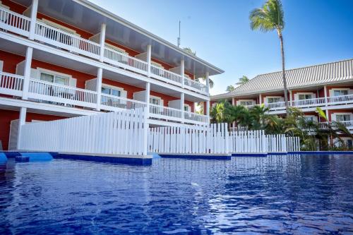 Habitación Superior con acceso directo a la piscina - Planta premium del hotel Barceló Bávaro Beach - Adults Only - All Inclusive. Foto 6