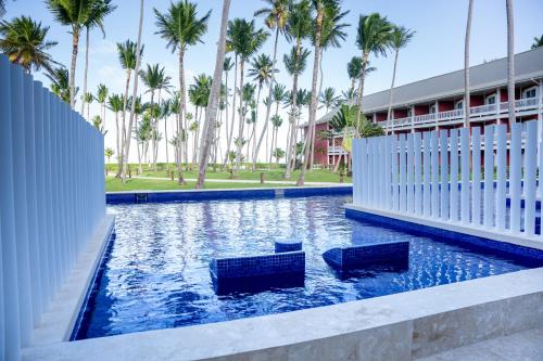 Habitación Superior con acceso directo a la piscina - Planta premium del hotel Barceló Bávaro Beach - Adults Only - All Inclusive. Foto 7