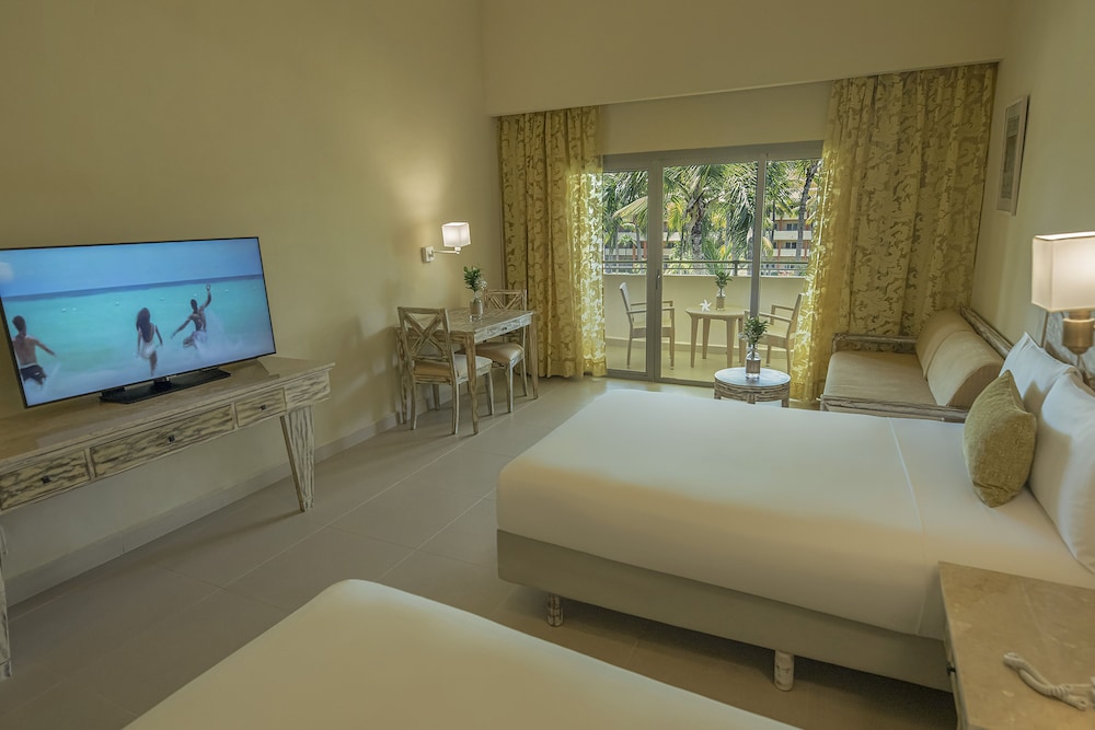 Prémium piso alto del hotel Iberostar Waves Dominicana - All Inclusive. Foto 1