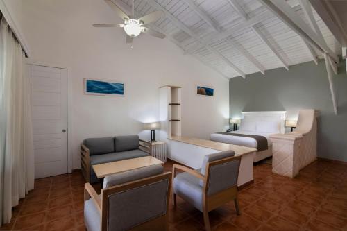 Bungalow Club con vistas al mar del hotel Wyndham Alltra Samana All-inclusive Resort. Foto 3