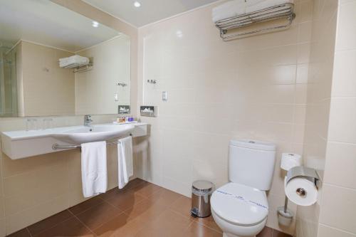 Suite Junior del hotel Dominican Fiesta Hotel, Trademark By Wyndham. Foto 4