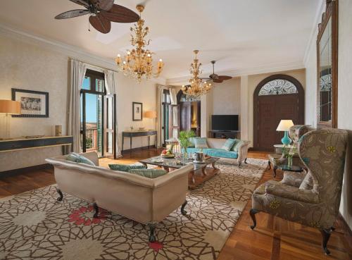 Agatha Christie Suite Nile View del hotel Sofitel Legend Old Cataract Aswan. Foto 3