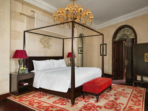 Palace Cataract Nile View Suite del hotel Sofitel Legend Old Cataract Aswan. Foto 1