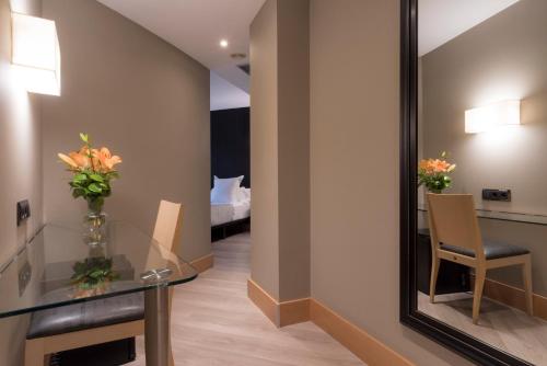 Habitación Triple del hotel Plaza. Foto 1