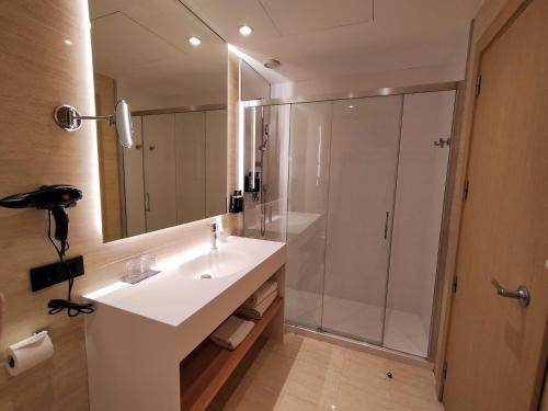 Habitación Doble - 1 o 2 camas del hotel Zenit Coruña. Foto 4
