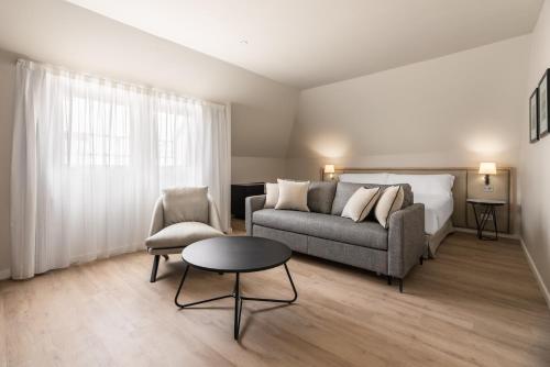 Habitación Premium con cama grande del hotel EXE Coruña. Foto 4