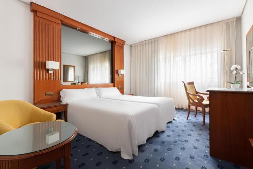 Habitación Doble Económica del hotel EXE Coruña