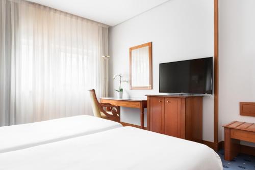 Habitación Doble Económica del hotel EXE Coruña. Foto 3
