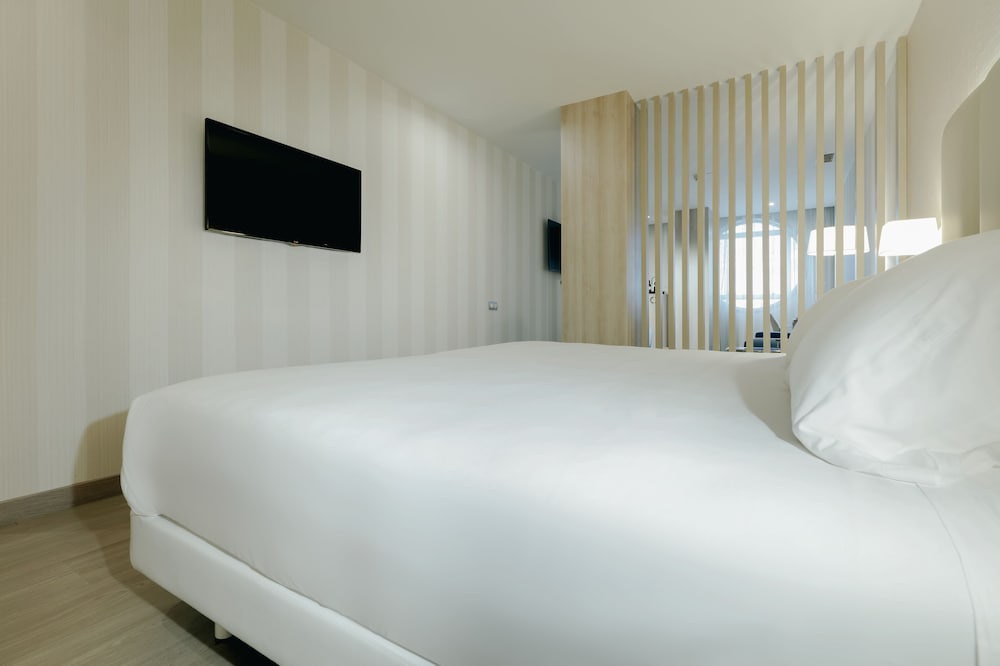 Suite junior del hotel Hesperia A Coruña Centro. Foto 1