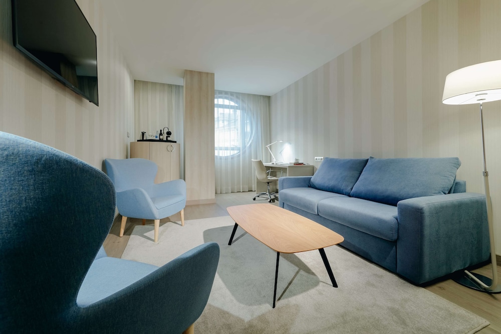 Suite junior del hotel Hesperia A Coruña Centro. Foto 3