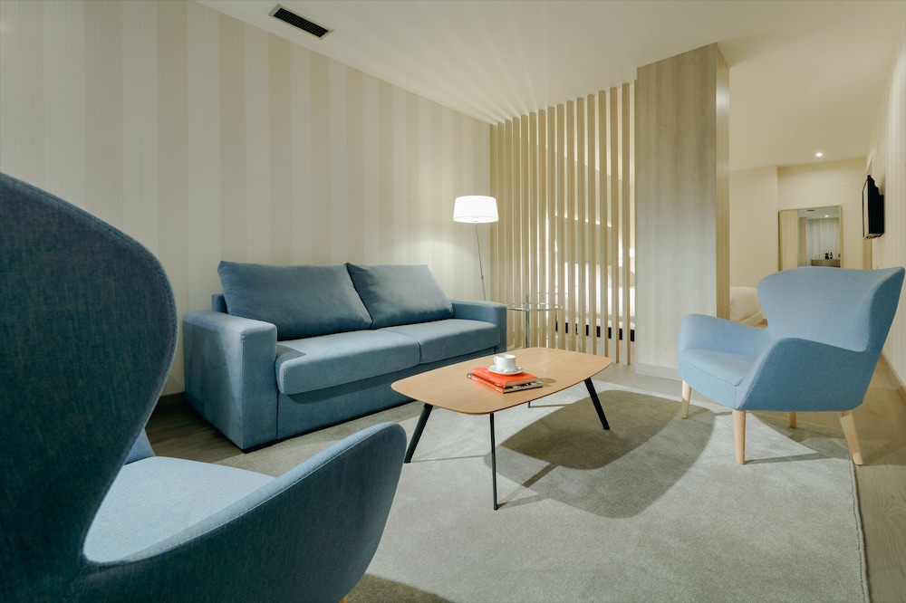 Suite junior del hotel Hesperia A Coruña Centro. Foto 4