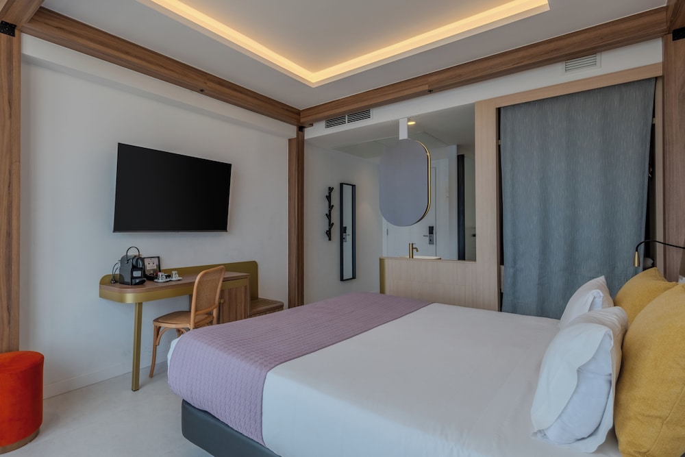 Habitación Superior, vista al mar del hotel Faranda Rías Altas. Foto 3