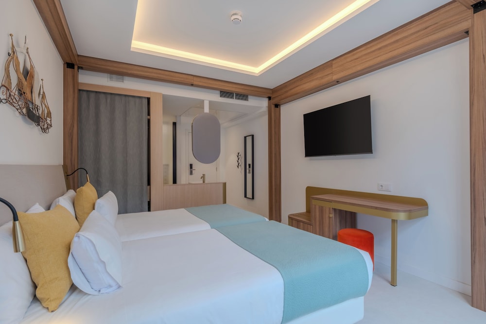 Habitación Superior 2 camas, vista Rías del hotel Faranda Rías Altas. Foto 6