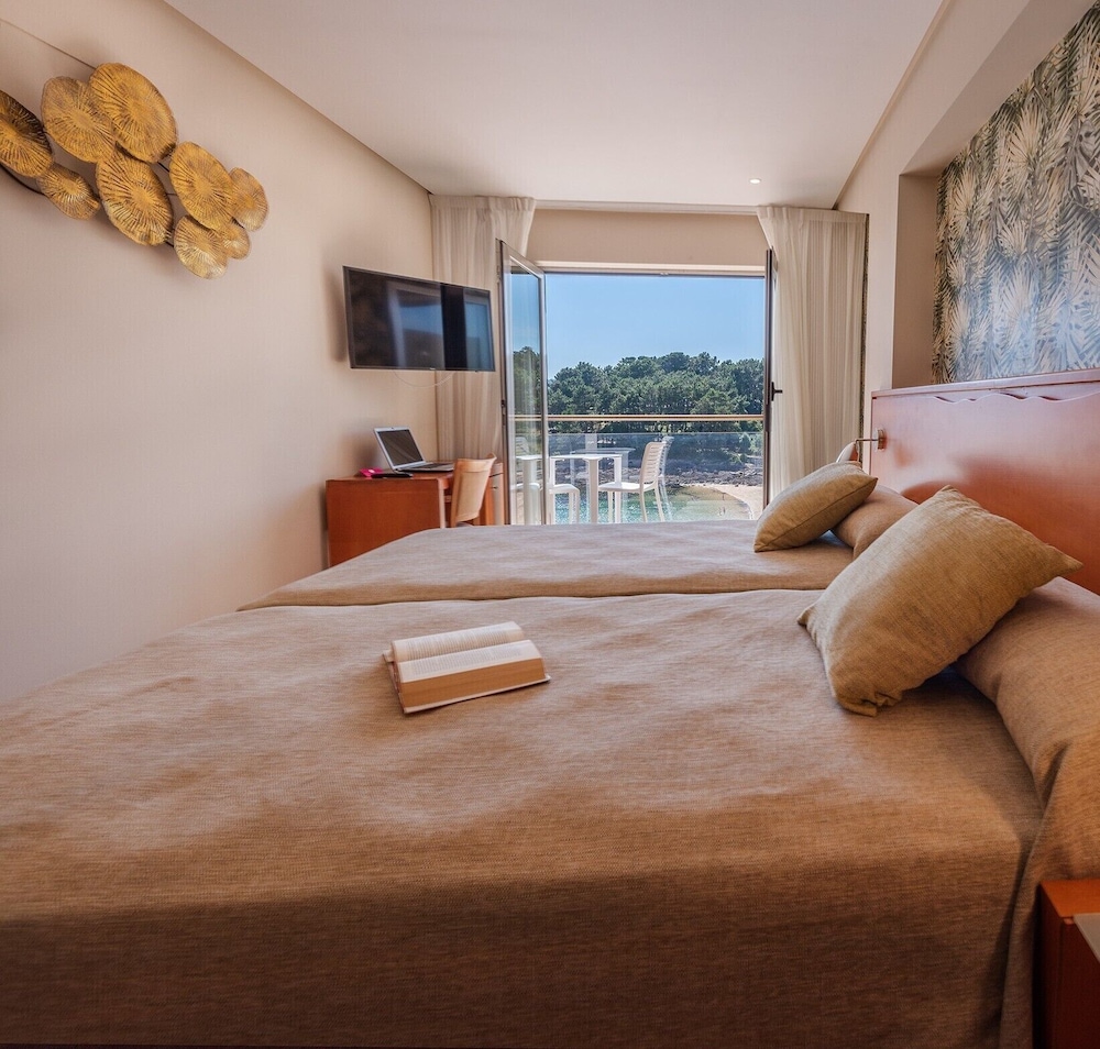 Habitación Doble con Vistas al Mar y Terraza del hotel Norat Palmeira Playa