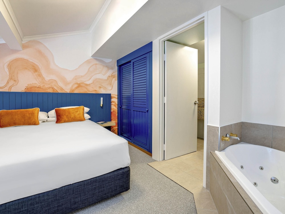 Habitación Loft 1 Cama Queen y Spa del hotel Mercure Cairns