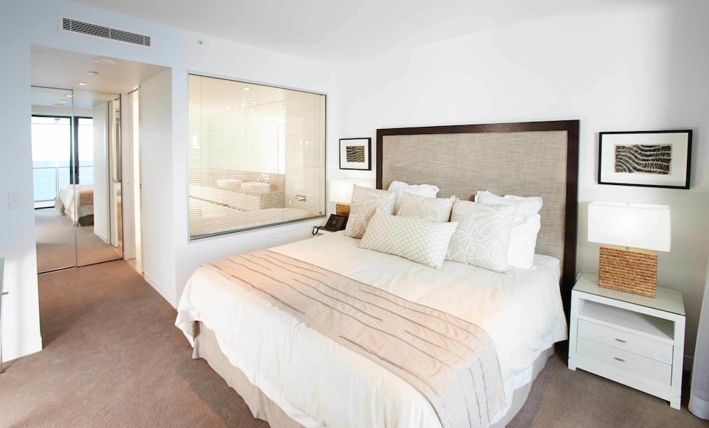 Apartamento de 2 dormitorios con vistas al cielo del hotel PEPPERS SOUL SURFERS PARADISE. Foto 2