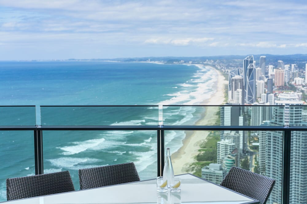 Apartamento de 3 dormitorios con vistas al cielo del hotel PEPPERS SOUL SURFERS PARADISE. Foto 7