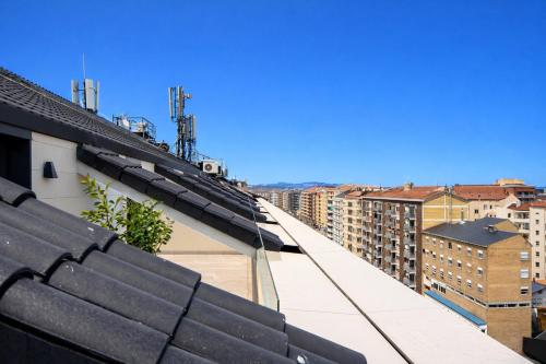 Apartamento con terraza del hotel Libere Vitoria. Foto 1