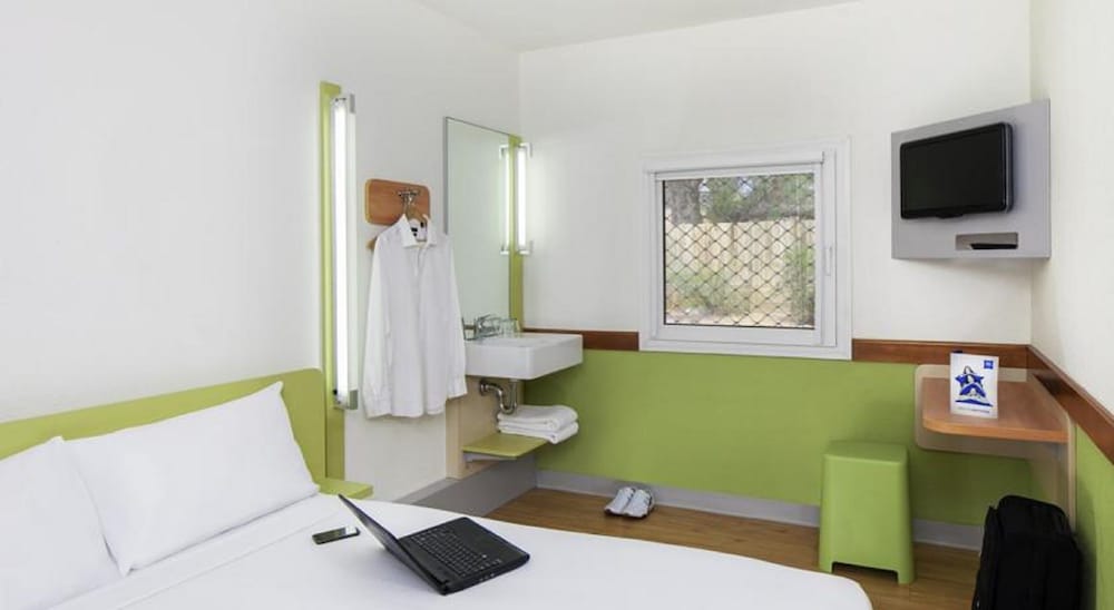 Habitación Estándar con 1 Cama King del hotel Ibis Budget Newcastle. Foto 1