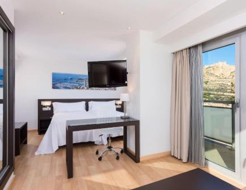 Habitación Superior con vistas del hotel Alicante Gran Sol, Affiliated by Meliá. Foto 3