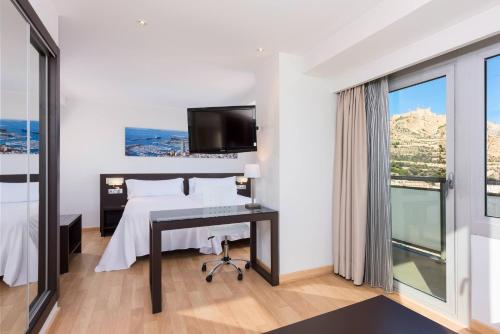 Habitación Superior con vistas del hotel Alicante Gran Sol, Affiliated by Meliá. Foto 2