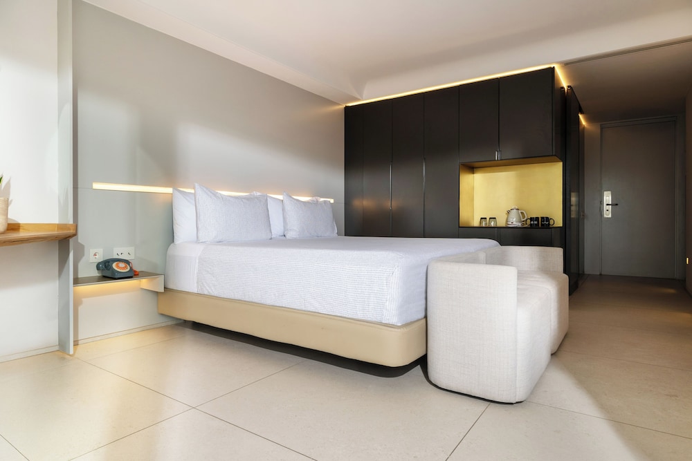 The INNSiDE Room premium vista mar del hotel INNSiDE Alicante Porta Maris. Foto 3