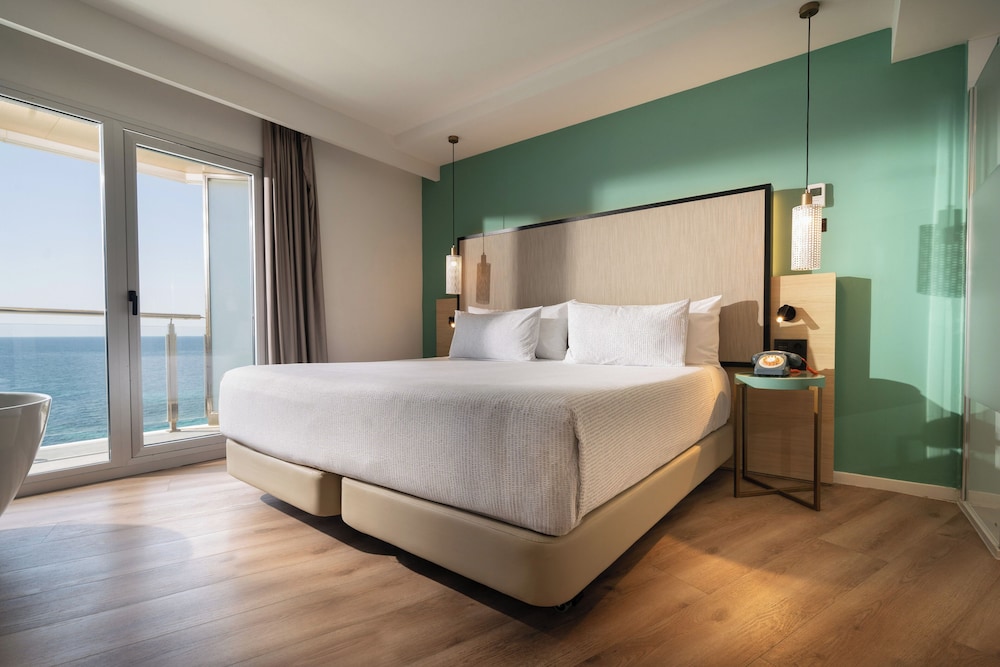 The Loft Connecting Room vista mar del hotel INNSiDE Alicante Porta Maris. Foto 5
