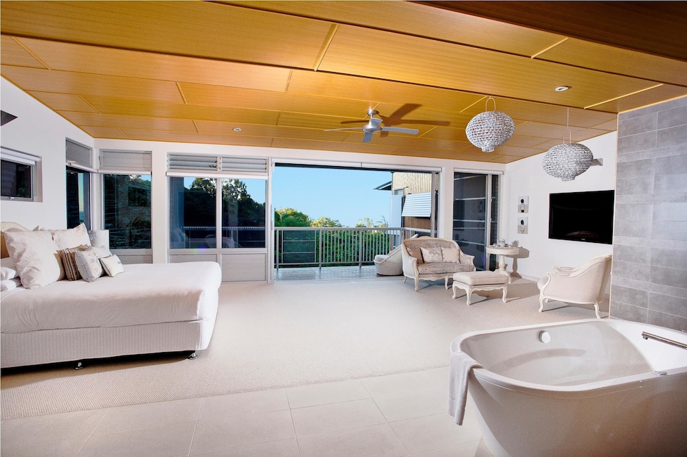 Villa Deluxe de 4 Dormitorios del hotel Peppers Noosa Resort and Villas. Foto 2