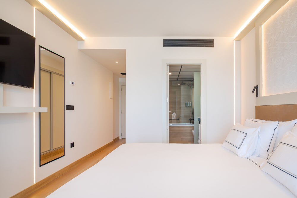 Premium The Level Vista Mar del hotel Melia Alicante. Foto 9