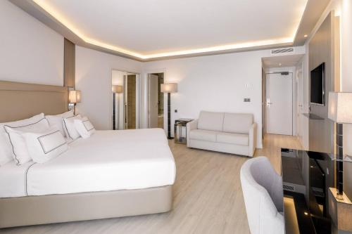 Grand Premium Room del hotel Melia Alicante. Foto 2
