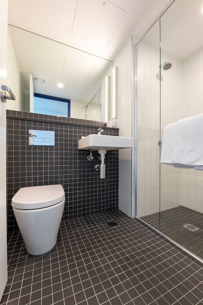 Habitación doble Económica 2 Camas queen Agradable del hotel Ibis Budget Sydney Airport. Foto 6