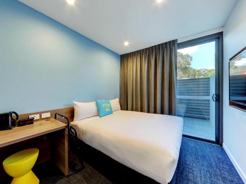 Habitación Superior con Vistas al Patio, 1 Cama Queen del hotel Ibis Budget Sydney Airport