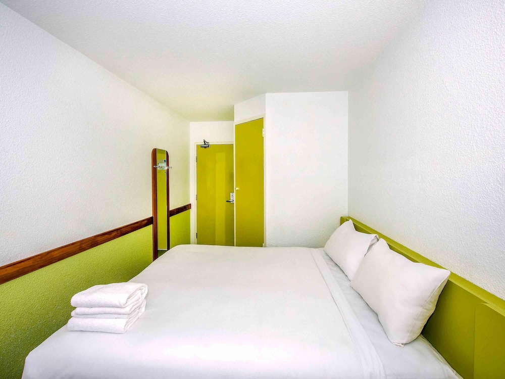 Habitación Estándar con una Cama Queen del hotel Ibis Budget St Peters. Foto 2