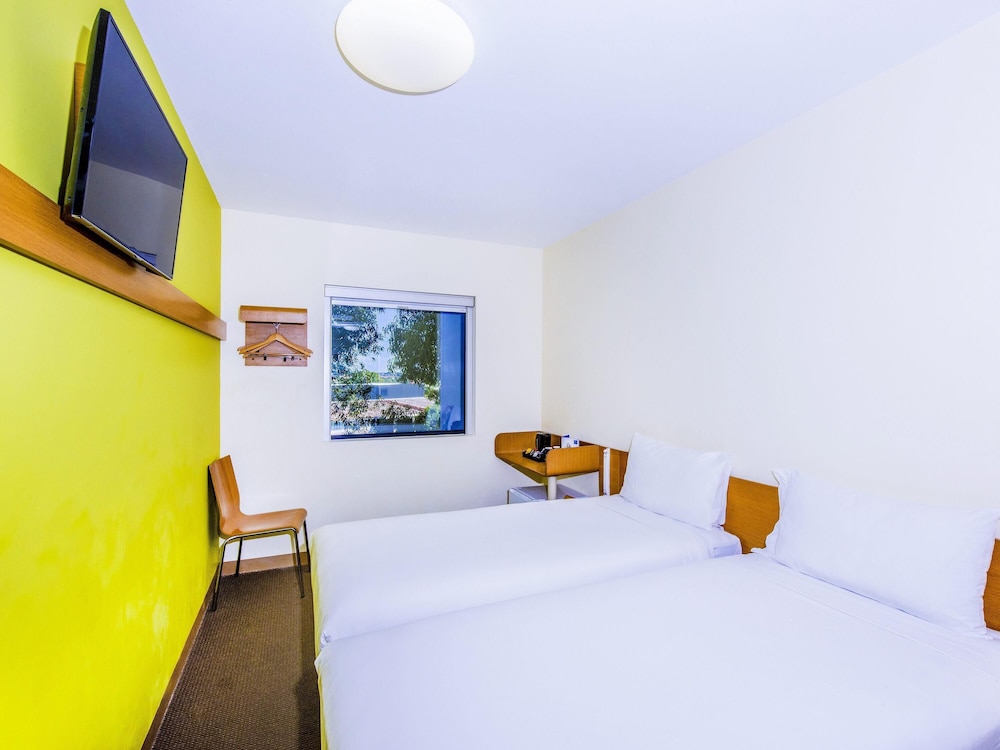 Habitación estándar con 2 camas individuales del hotel Ibis Budget Sydney Olympic Park