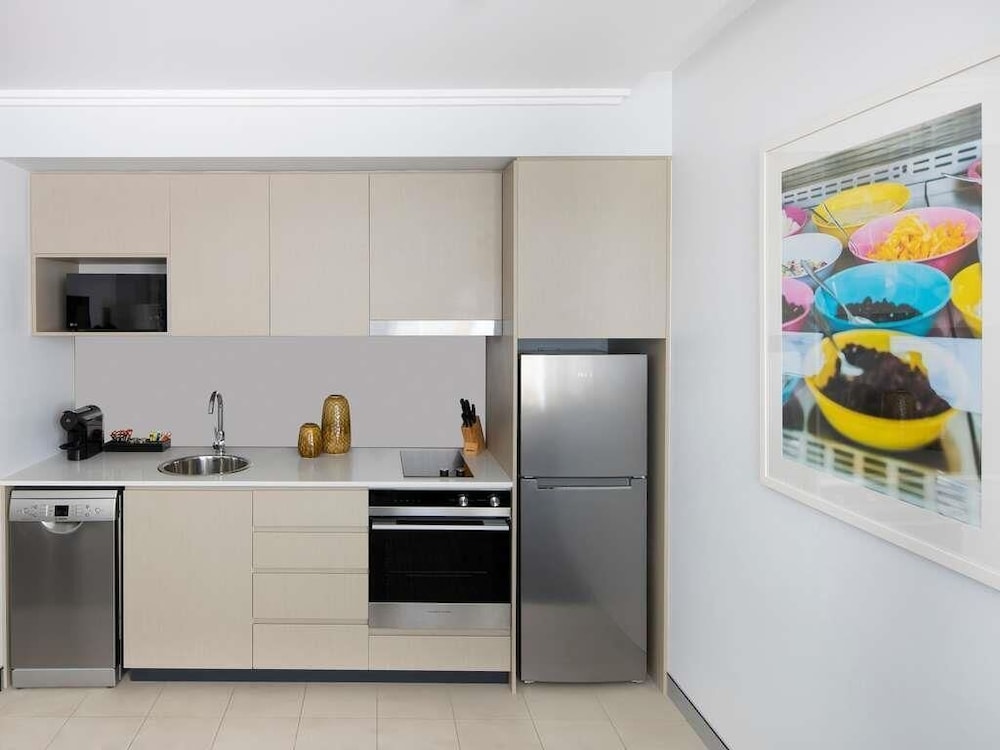 Apartamento Ejecutivo de 1 Dormitorio con Cama King del hotel Mercure Sydney Bankstown. Foto 6