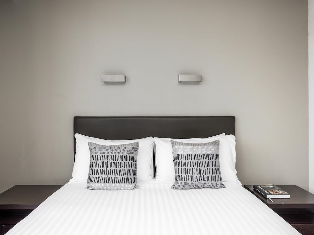 Habitación Queen del Hotel del hotel Mantra Collins. Foto 4