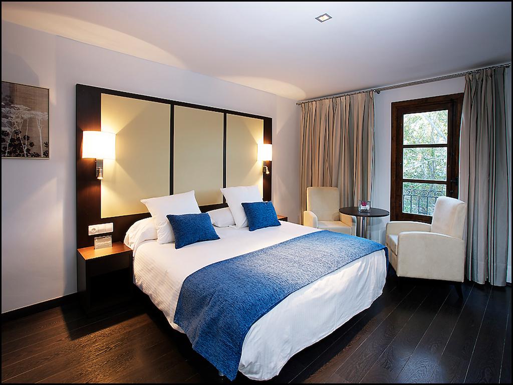 Apartamento 1 habitación del hotel Occidental Pueblo Acantilado. Foto 1