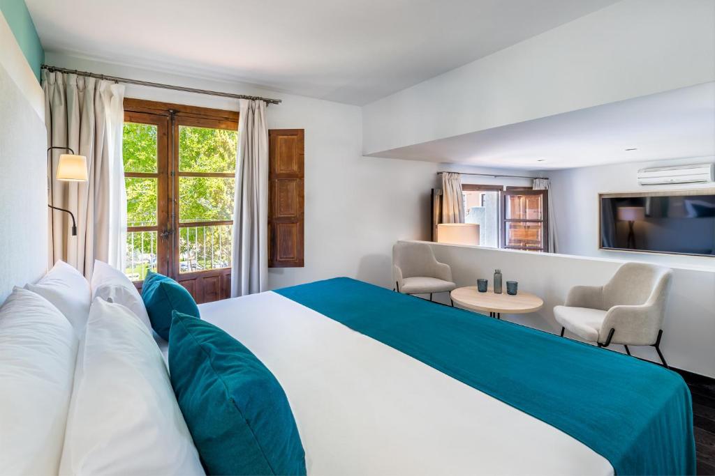 Habitación doble Superior del hotel Occidental Pueblo Acantilado. Foto 3