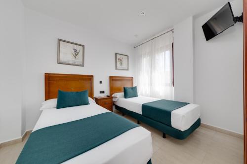 Suite Junior Familiar del hotel Daniya Denia. Foto 4