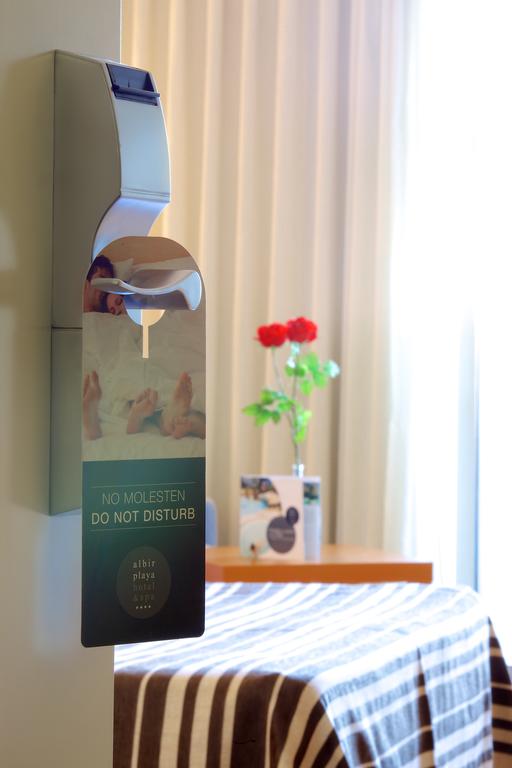 Habitación doble del hotel Albir Playa. Foto 2