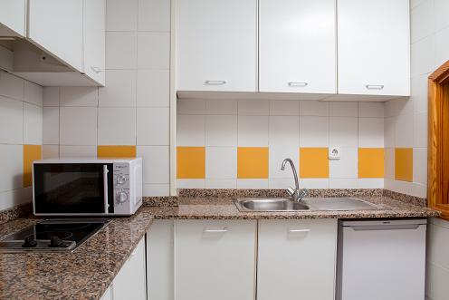 Alojamiento Estandar del hotel Albir Garden. Foto 2