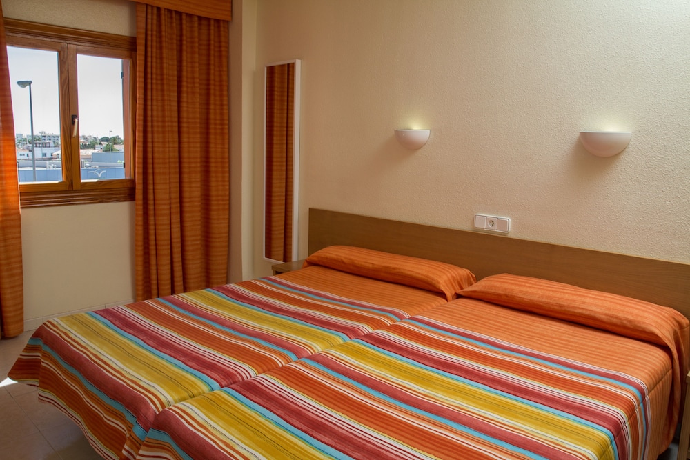 Apartamento estandar del hotel Albir Garden. Foto 1