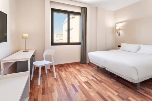Habitación Doble del hotel B&B Elche. Foto 3