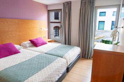 2 camas individuales del hotel Faranda Marsol Candás