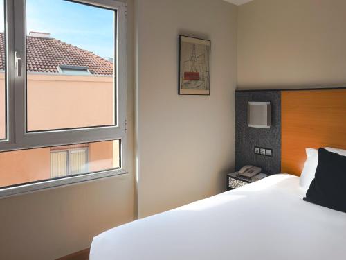 1 cama doble del hotel Faranda Pathos Gijon, Ascend Hotel Collection. Foto 13